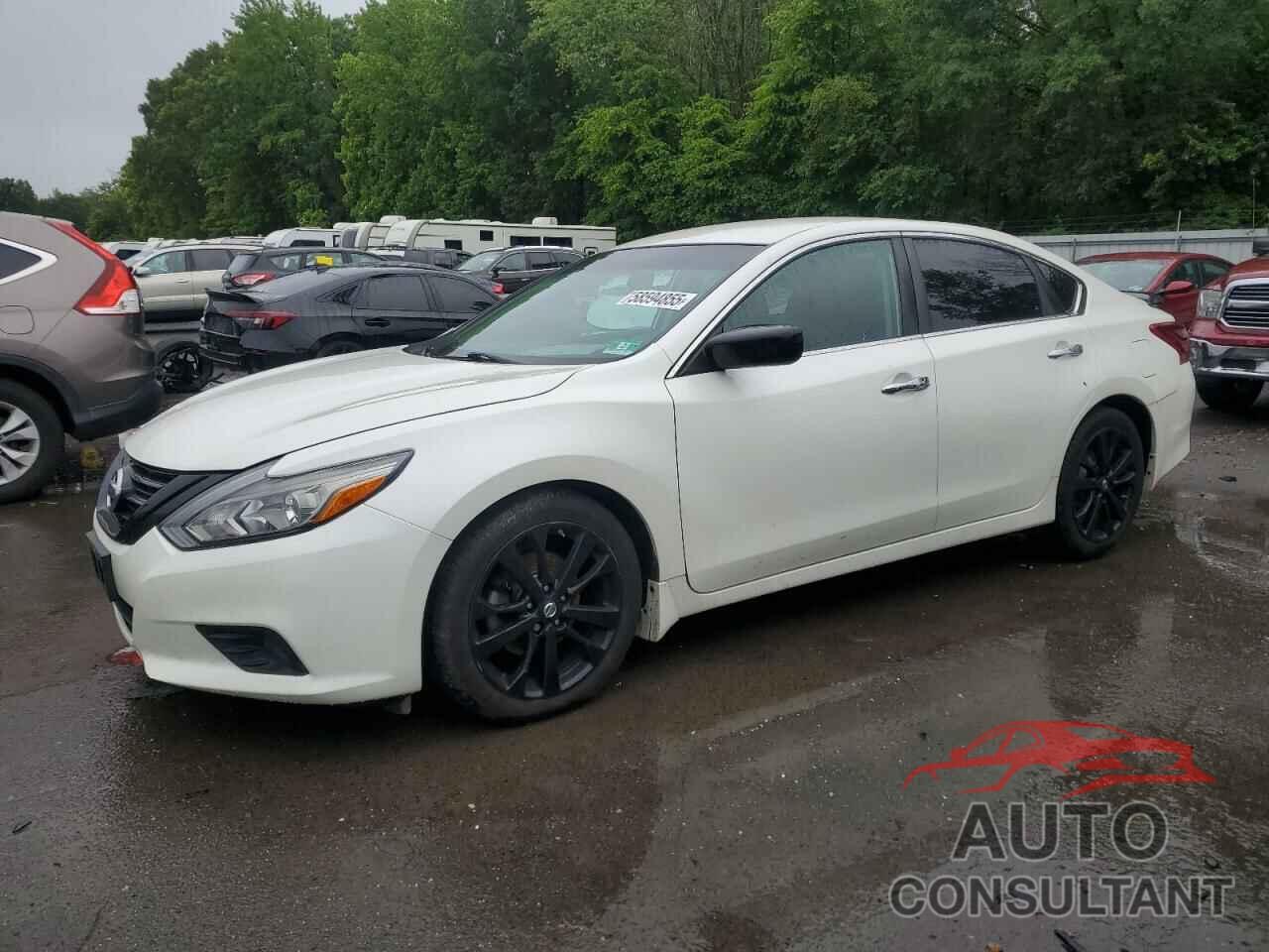 NISSAN ALTIMA 2018 - 1N4AL3AP0JC258940