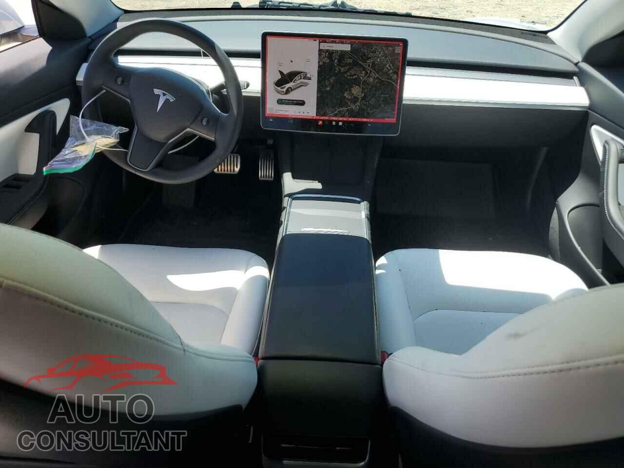 TESLA MODEL 3 2021 - 5YJ3E1EB9MF860520