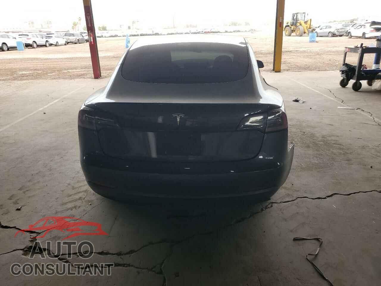 TESLA MODEL 3 2021 - 5YJ3E1EA9MF906130