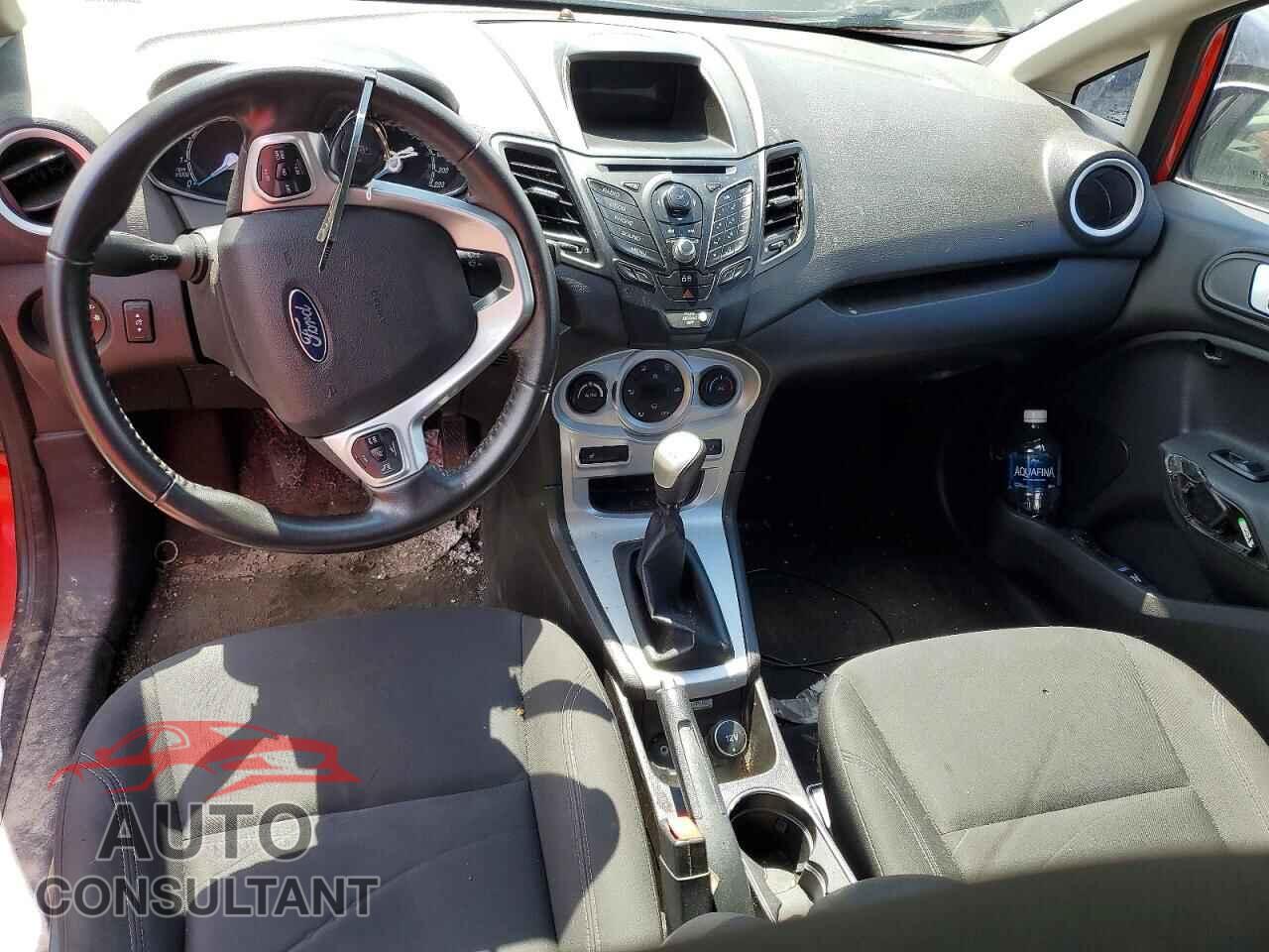 FORD FIESTA 2014 - 3FADP4EJ4EM242533