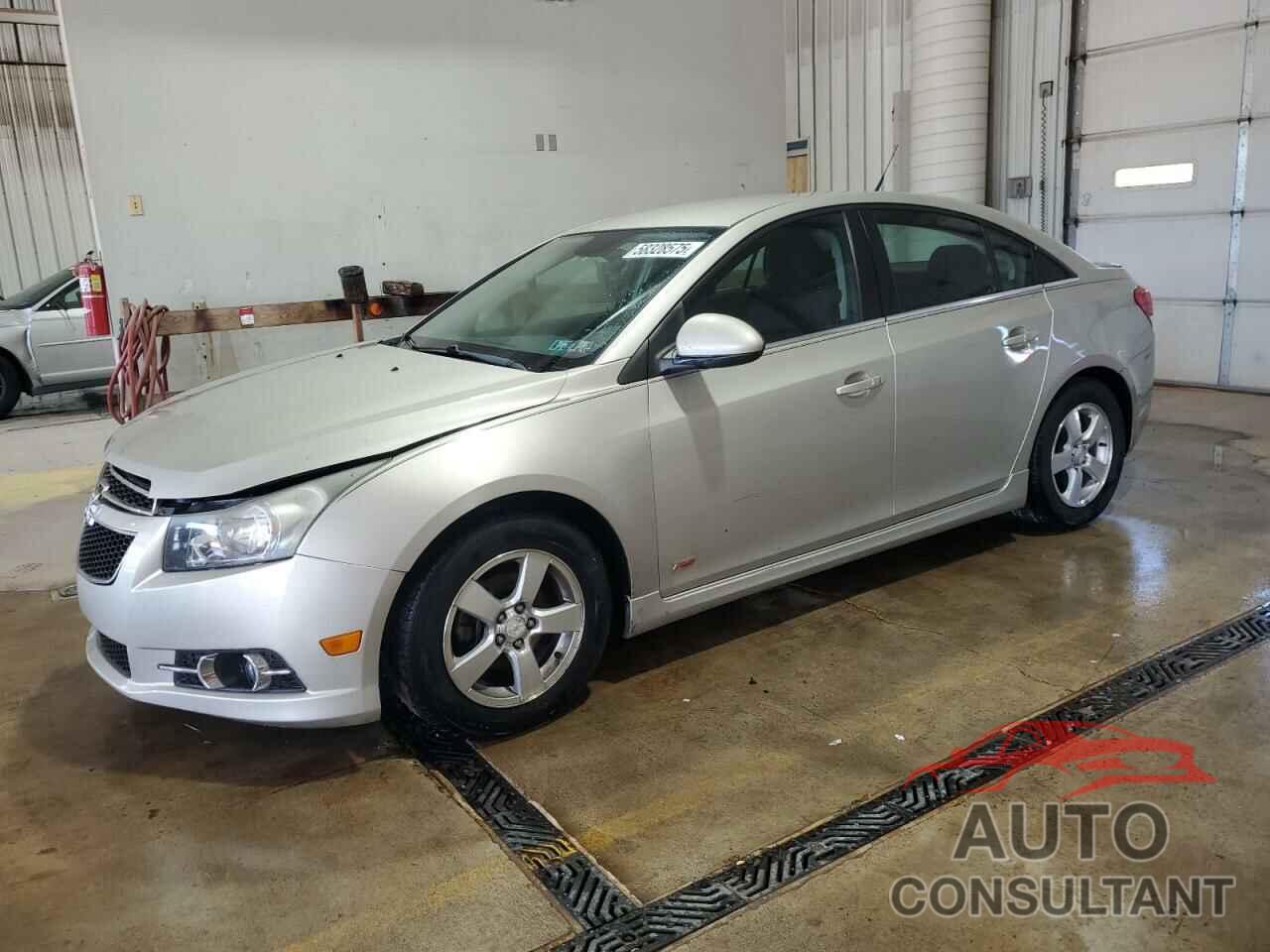 CHEVROLET CRUZE 2013 - 1G1PC5SB9D7269136