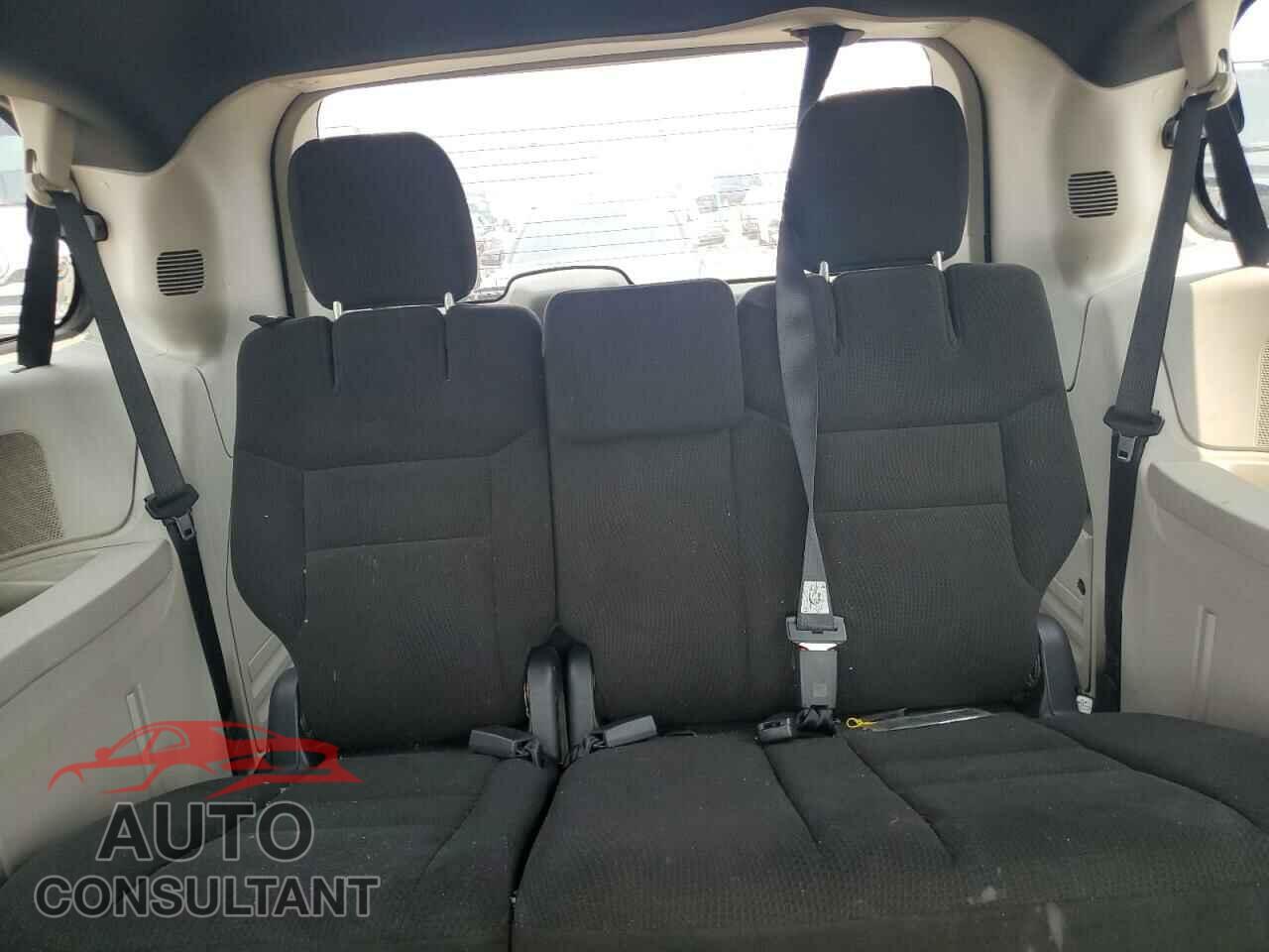 DODGE CARAVAN 2015 - 2C4RDGBG7FR685174