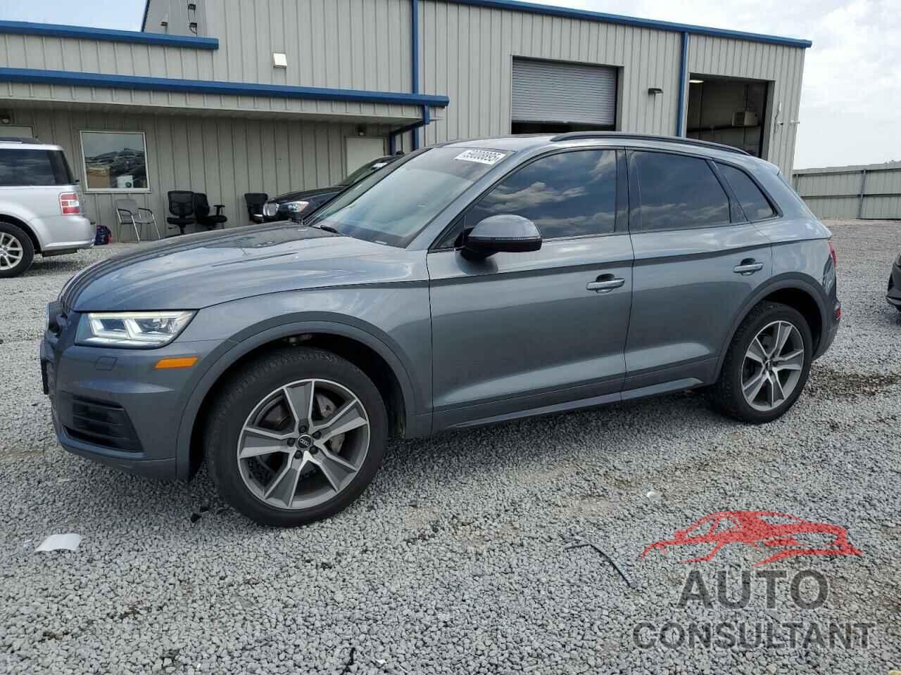 AUDI Q5 2019 - WA1BNAFY1K2017808