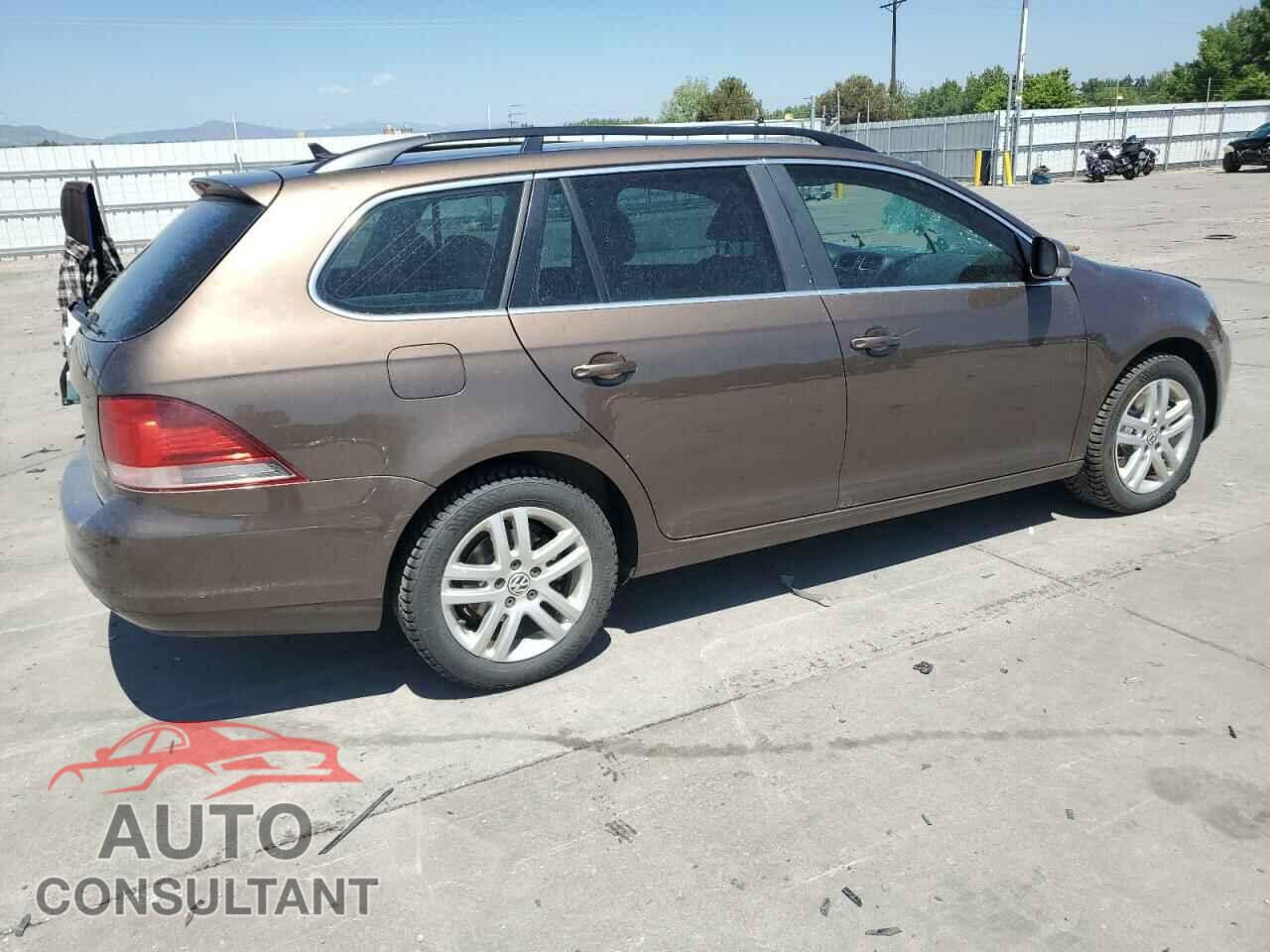 VOLKSWAGEN JETTA 2013 - 3VWML7AJ8DM683039