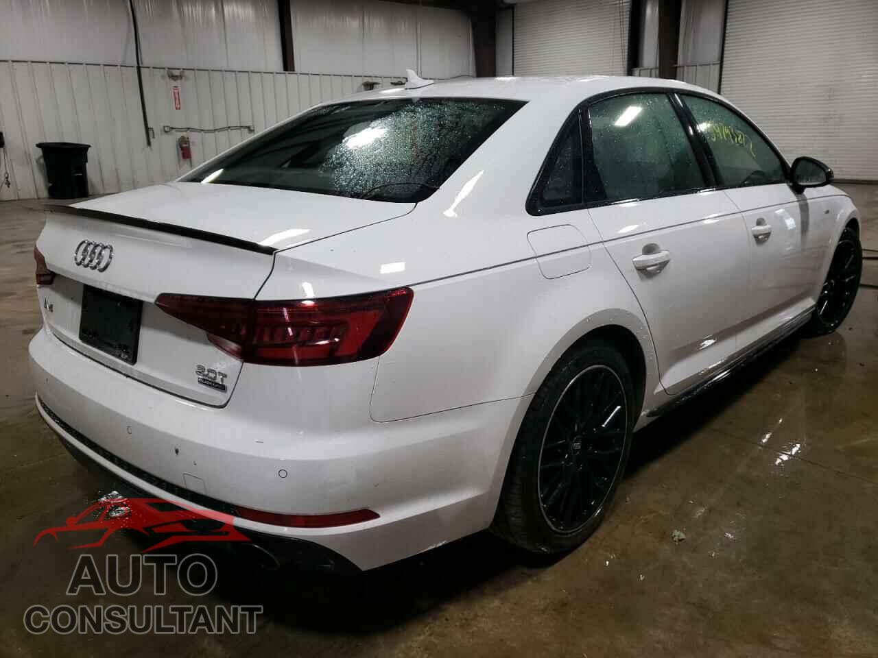 AUDI A4 2018 - WAUENAF48JA129961