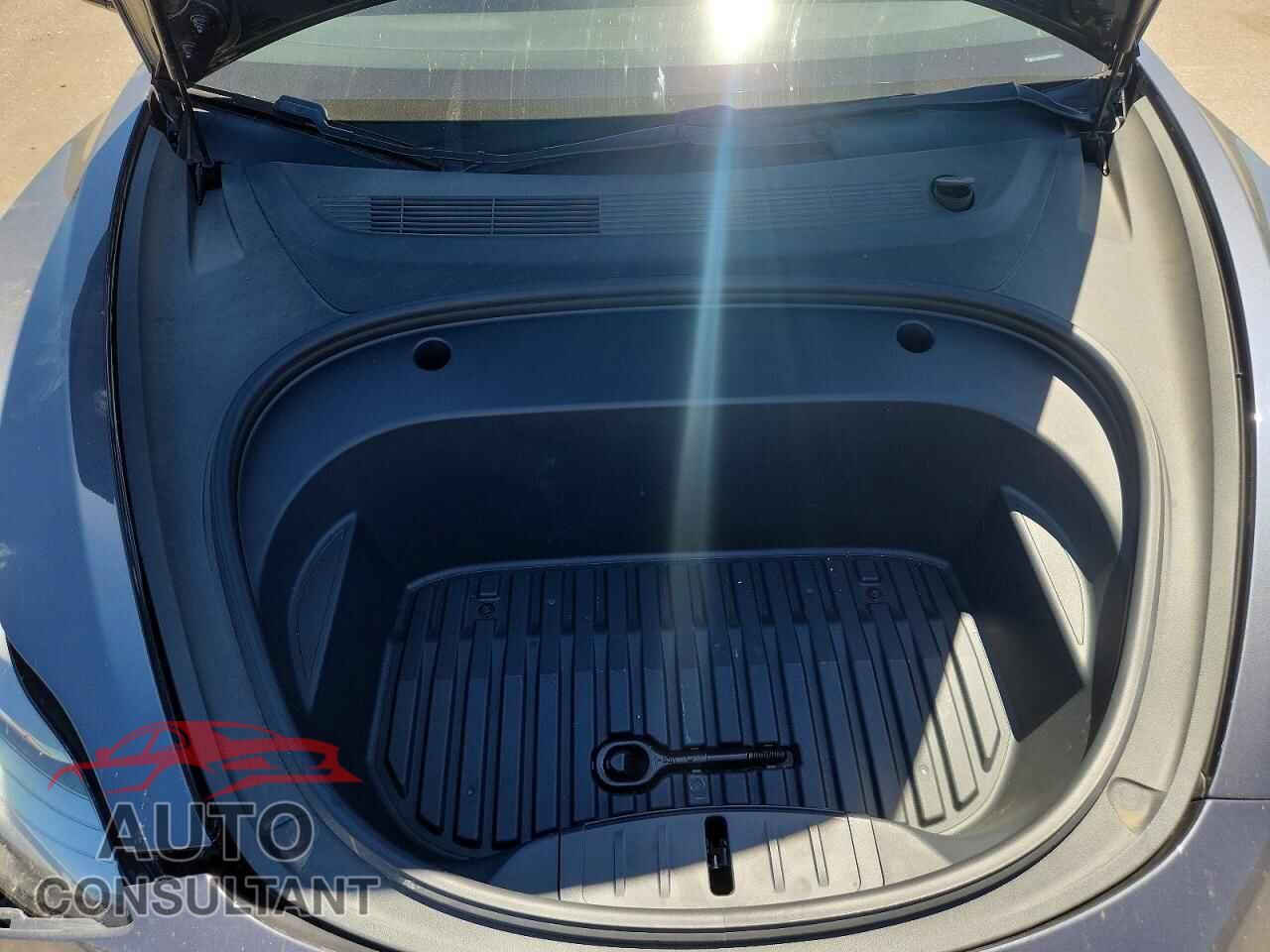 TESLA MODEL 3 2021 - 5YJ3E1EB2MF878289