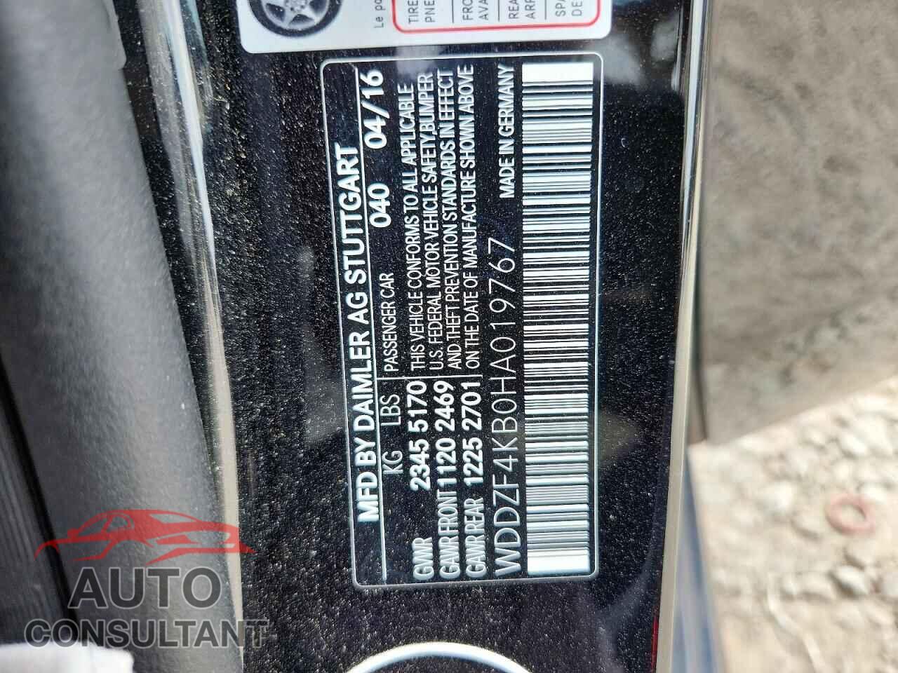 MERCEDES-BENZ E-CLASS 2017 - WDDZF4KB0HA019767