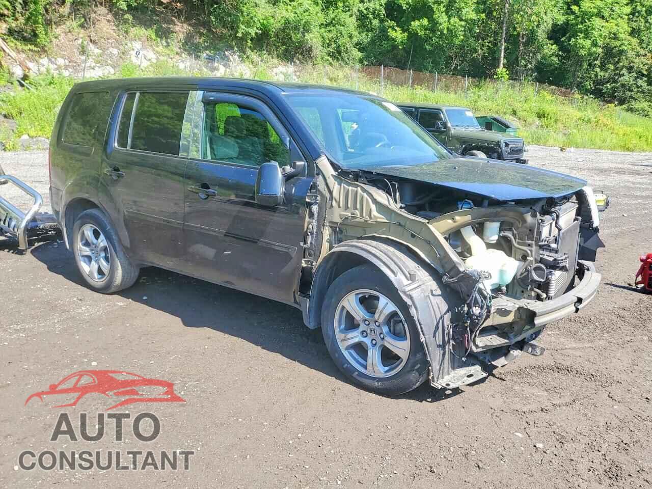 HONDA PILOT 2015 - 5FNYF4H52FB054550