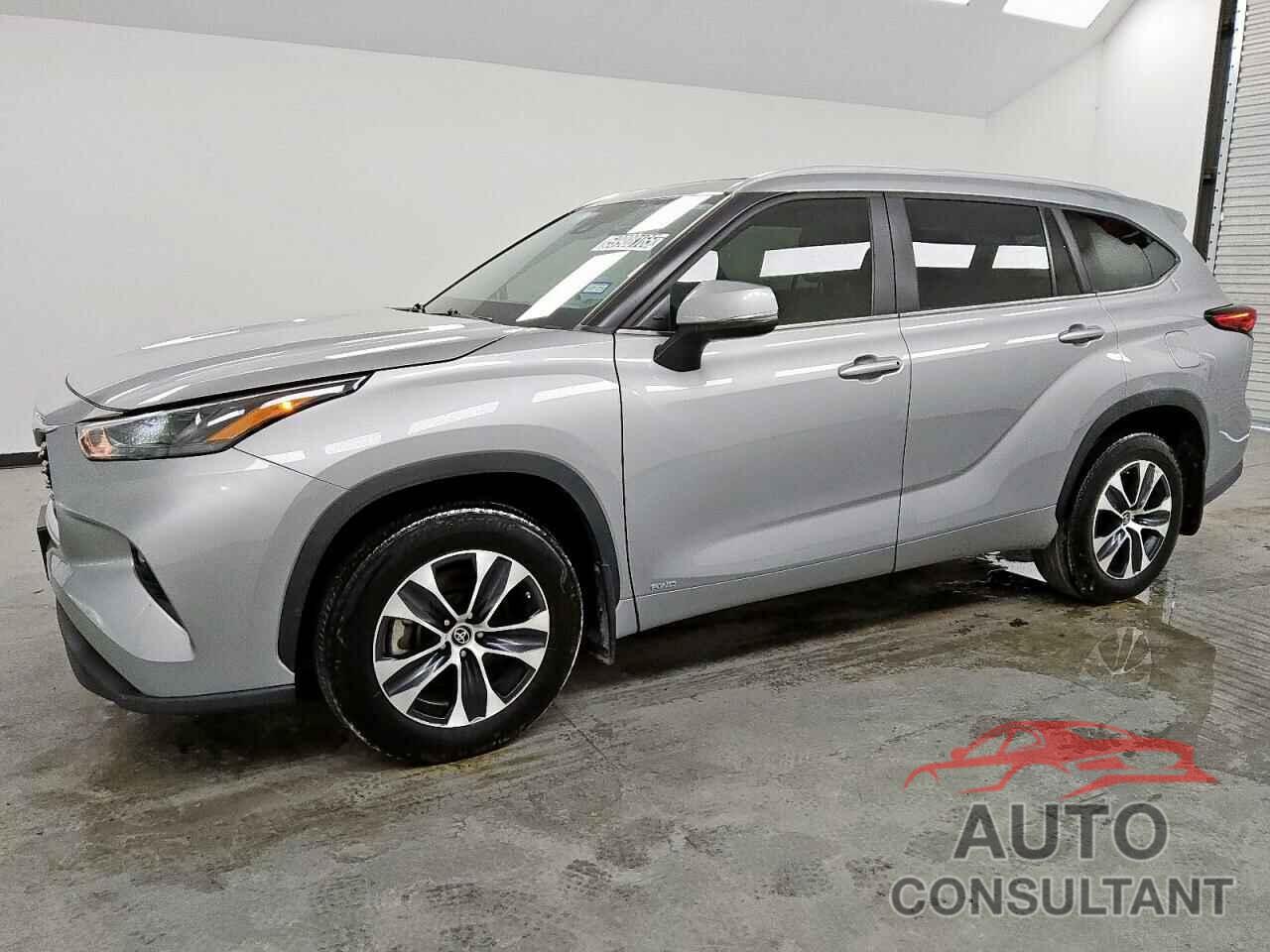 TOYOTA HIGHLANDER 2023 - 5TDKBRCHXPS133333
