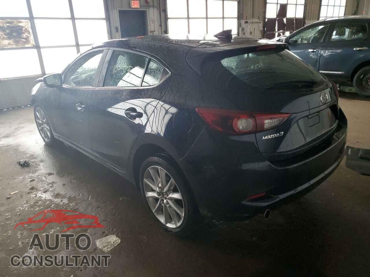 MAZDA 3 2017 - 3MZBN1M37HM126933