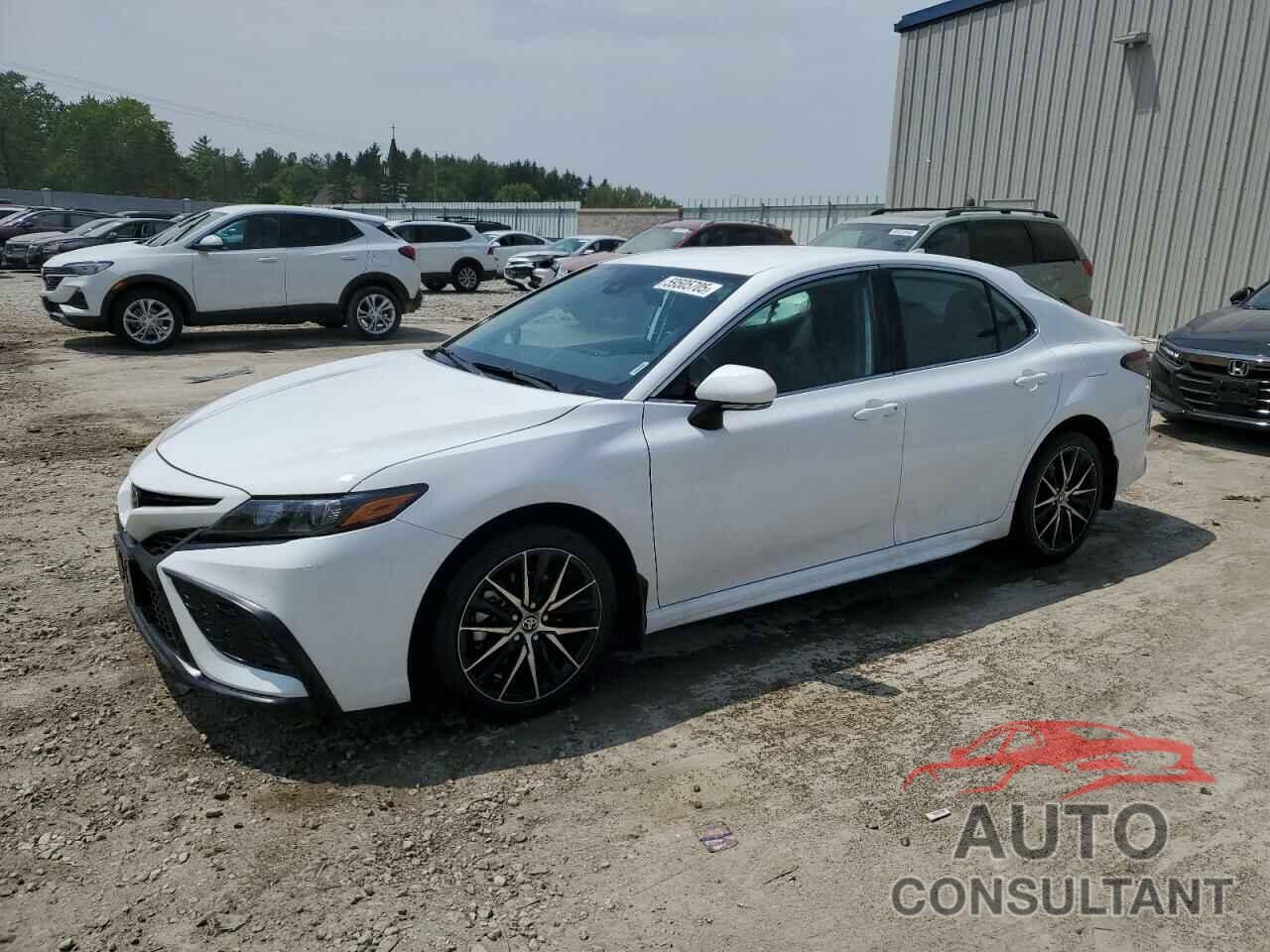 TOYOTA CAMRY 2024 - 4T1G11AK4RU852970