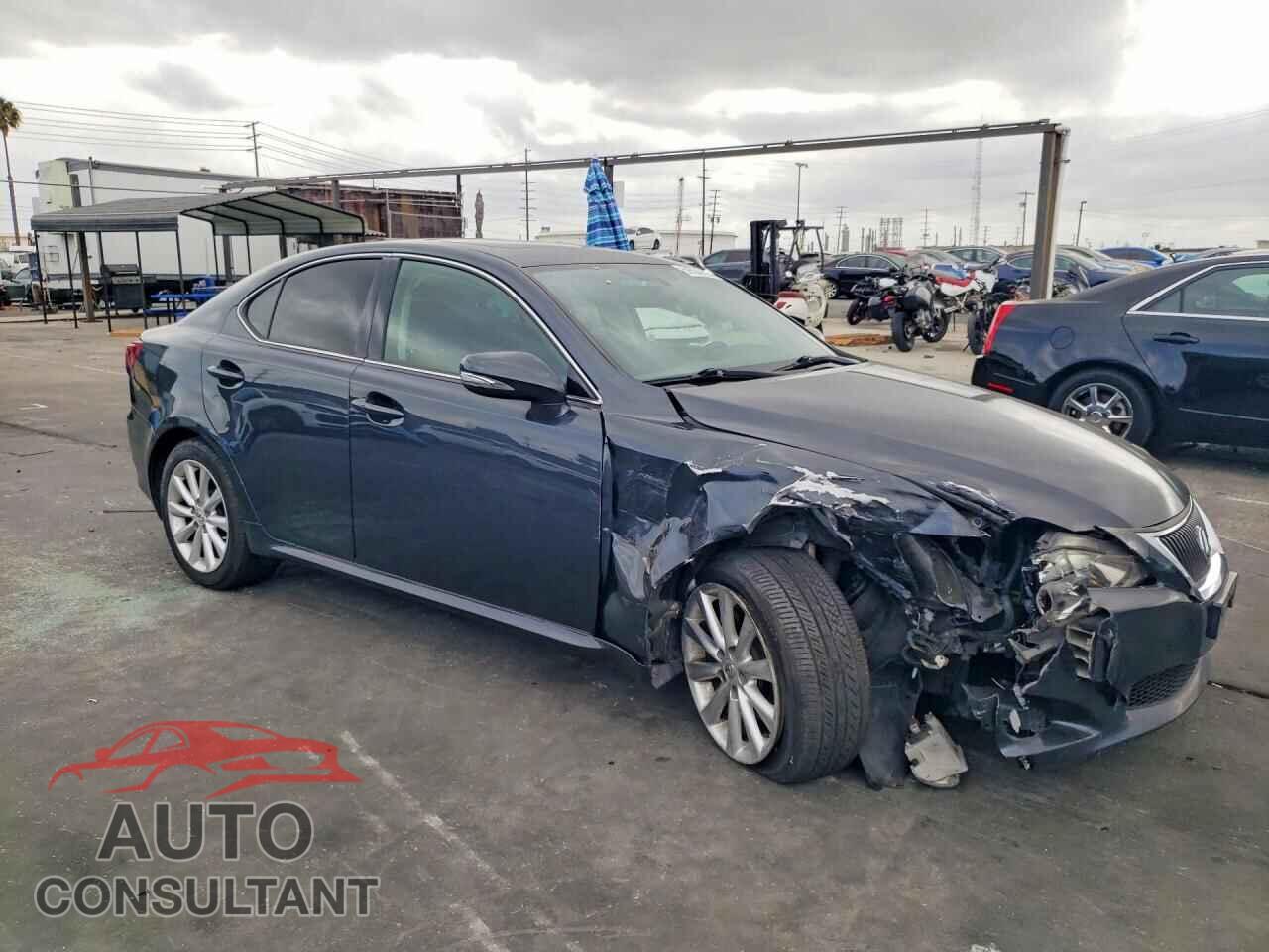 LEXUS IS 2010 - JTHBF5C24A2094325
