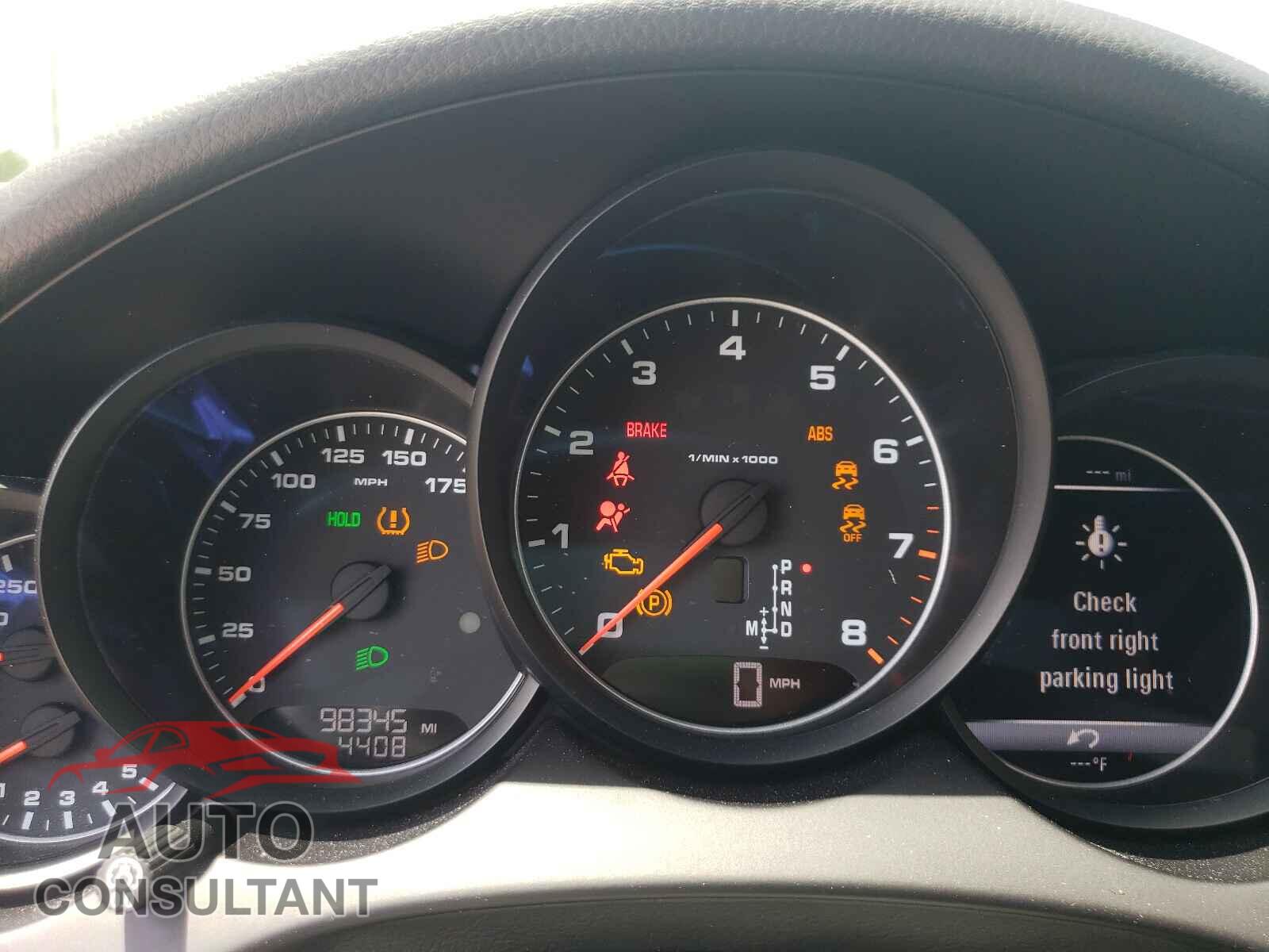 PORSCHE CAYENNE 2017 - WP1AA2A22HKA89792