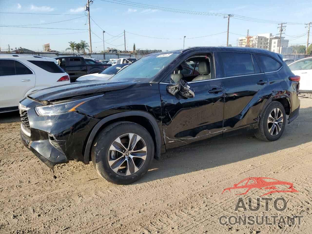 TOYOTA HIGHLANDER 2022 - 5TDHBRCH1NS556941