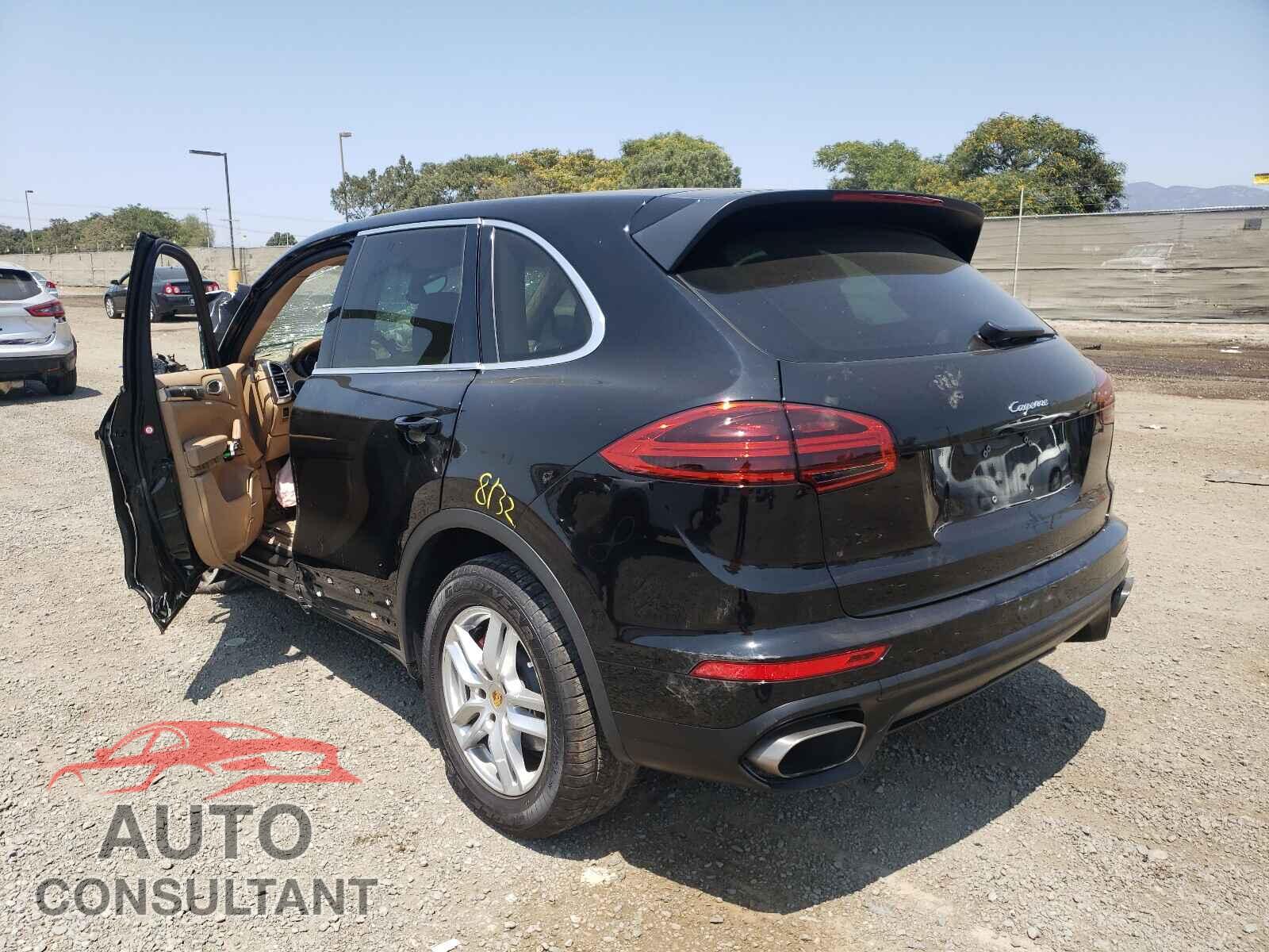 PORSCHE CAYENNE 2016 - WP1AA2A26GKA37208