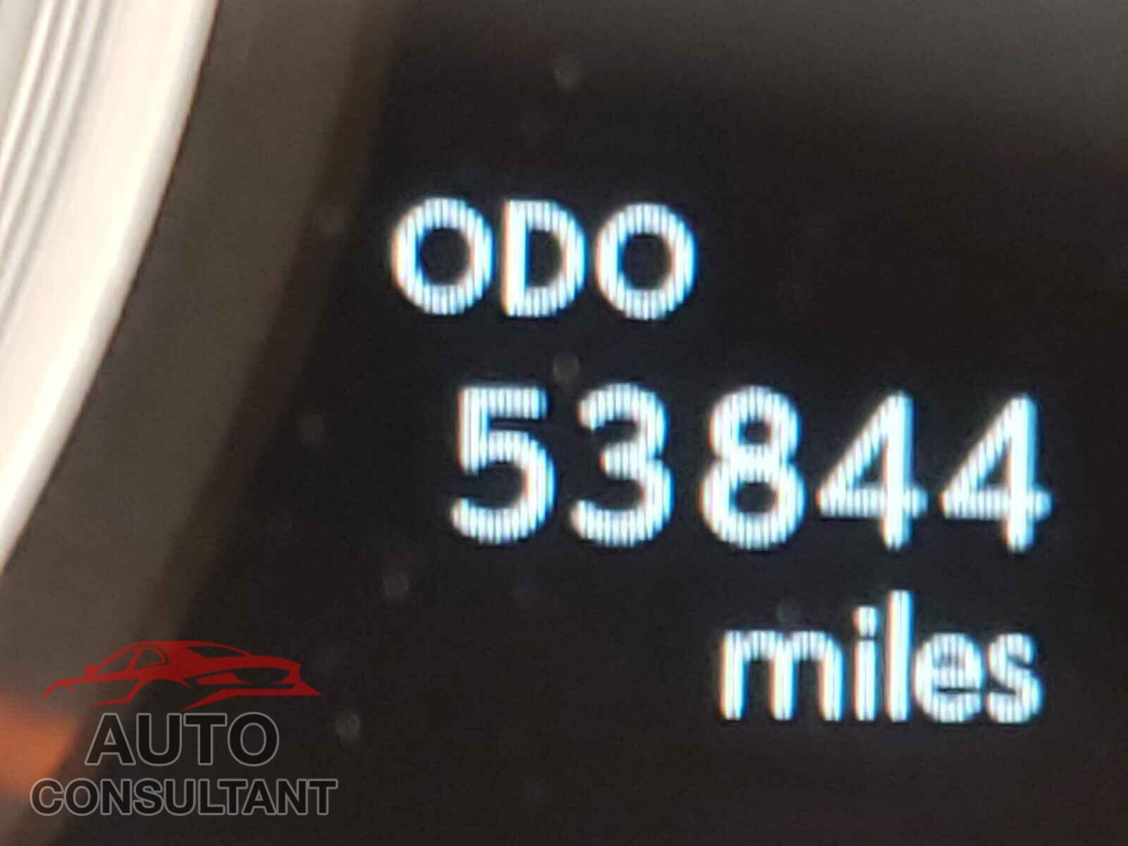 LEXUS IS 2017 - JTHCE1D2XH5013870