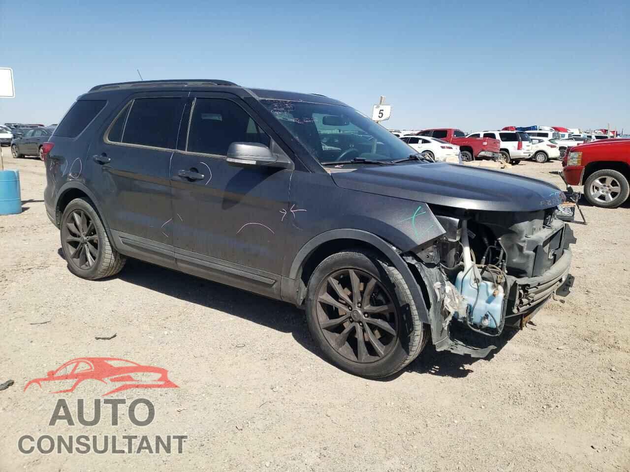 FORD EXPLORER 2018 - 1FM5K7D85JGB88351