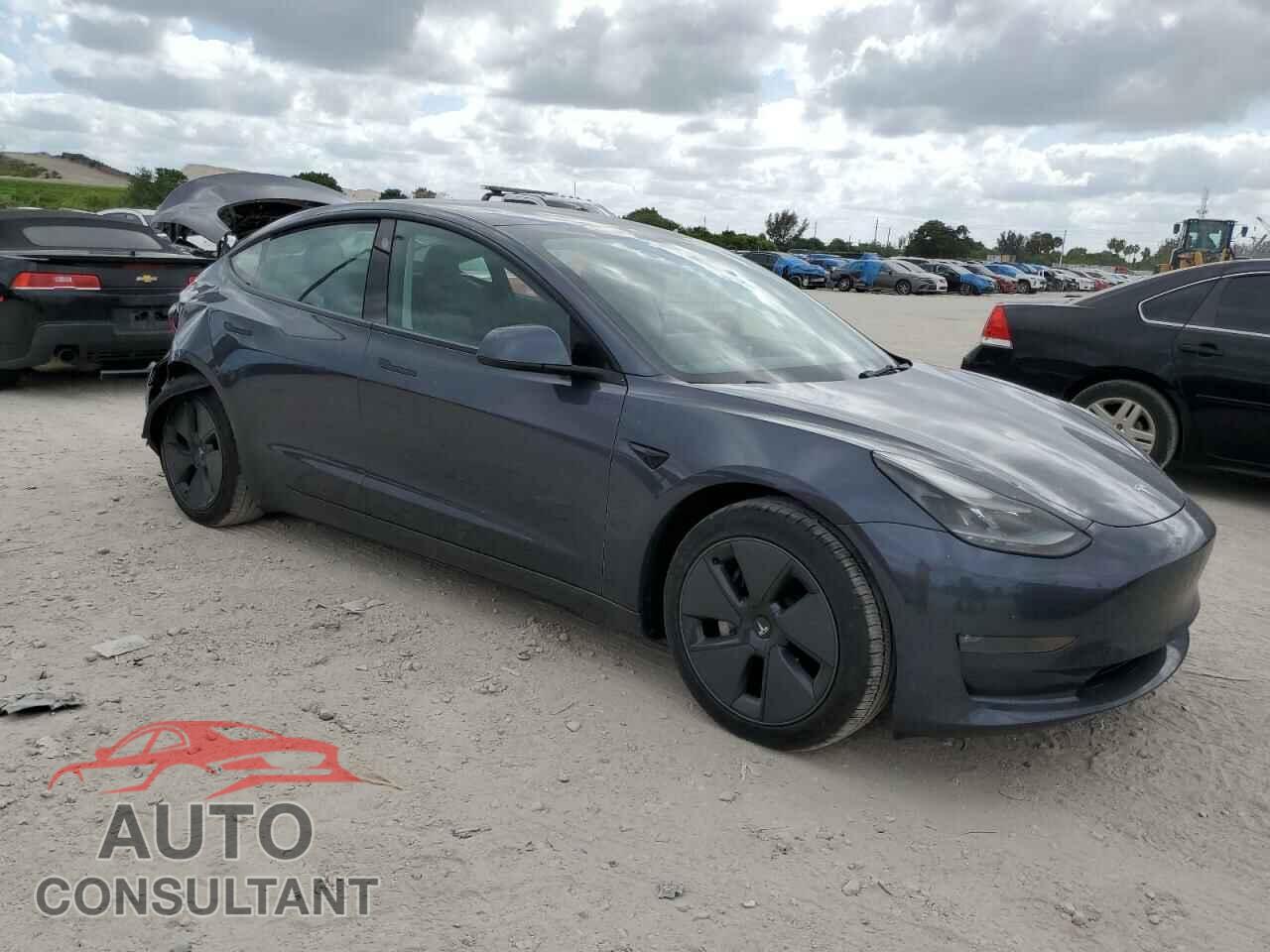 TESLA MODEL 3 2022 - 5YJ3E1EB2NF242635
