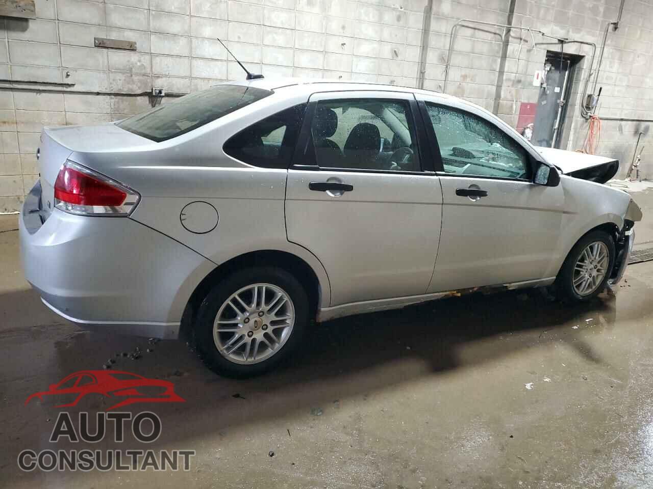 FORD FOCUS 2009 - 1FAHP35N39W110125