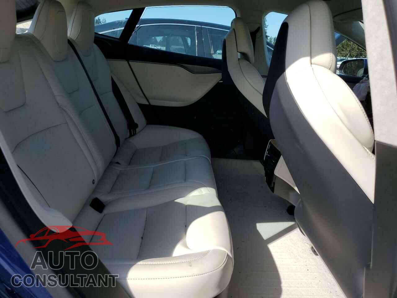 TESLA MODEL S 2019 - 5YJSA1E21KF312497