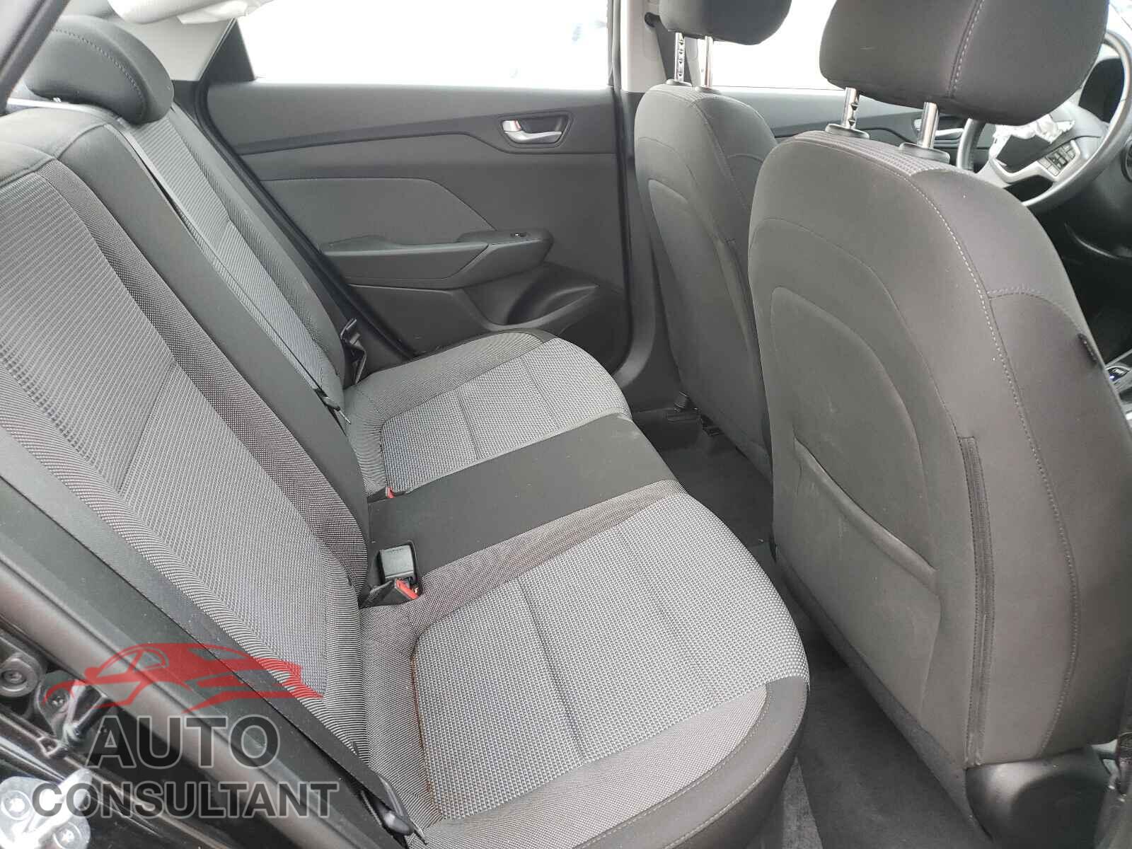 HYUNDAI ACCENT 2019 - 3KPC34A33KE069327