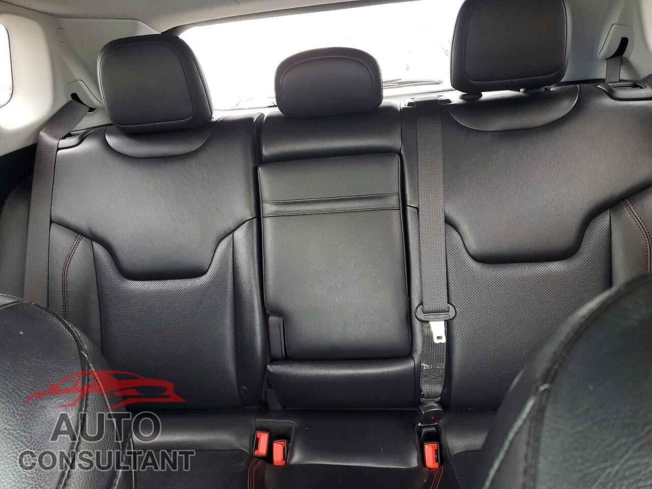 JEEP COMPASS 2018 - 3C4NJDDB3JT485793