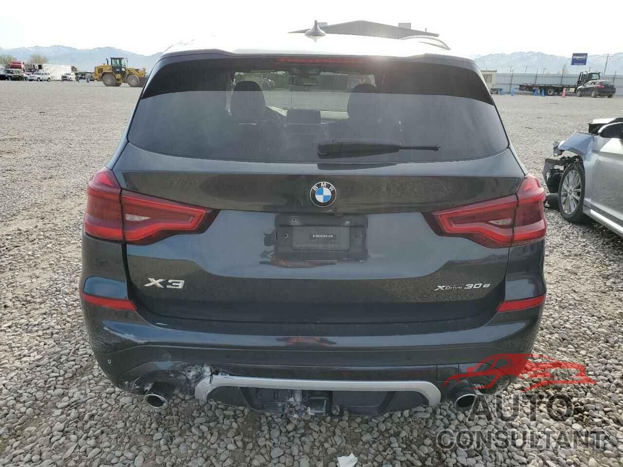 BMW X3 2021 - 5UXTS1C02M9F26481