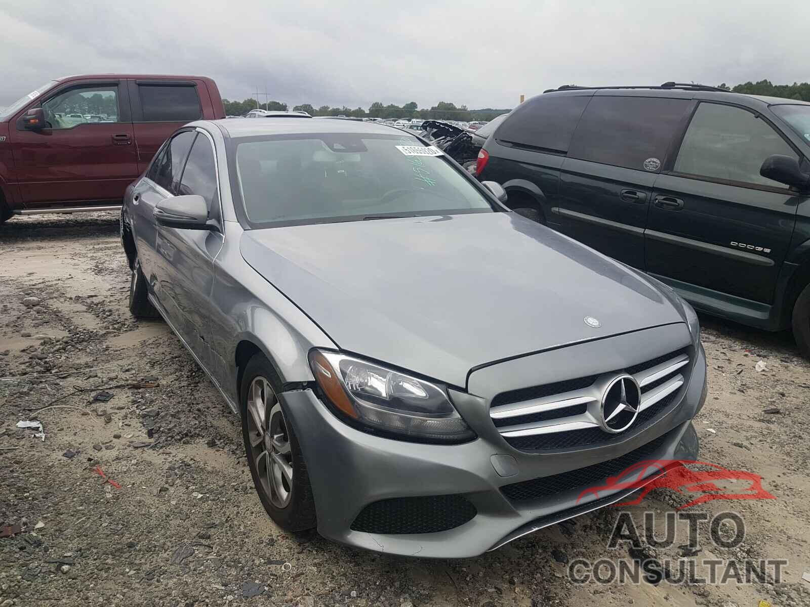 MERCEDES-BENZ C CLASS 2016 - 55SWF4JB1GU118245