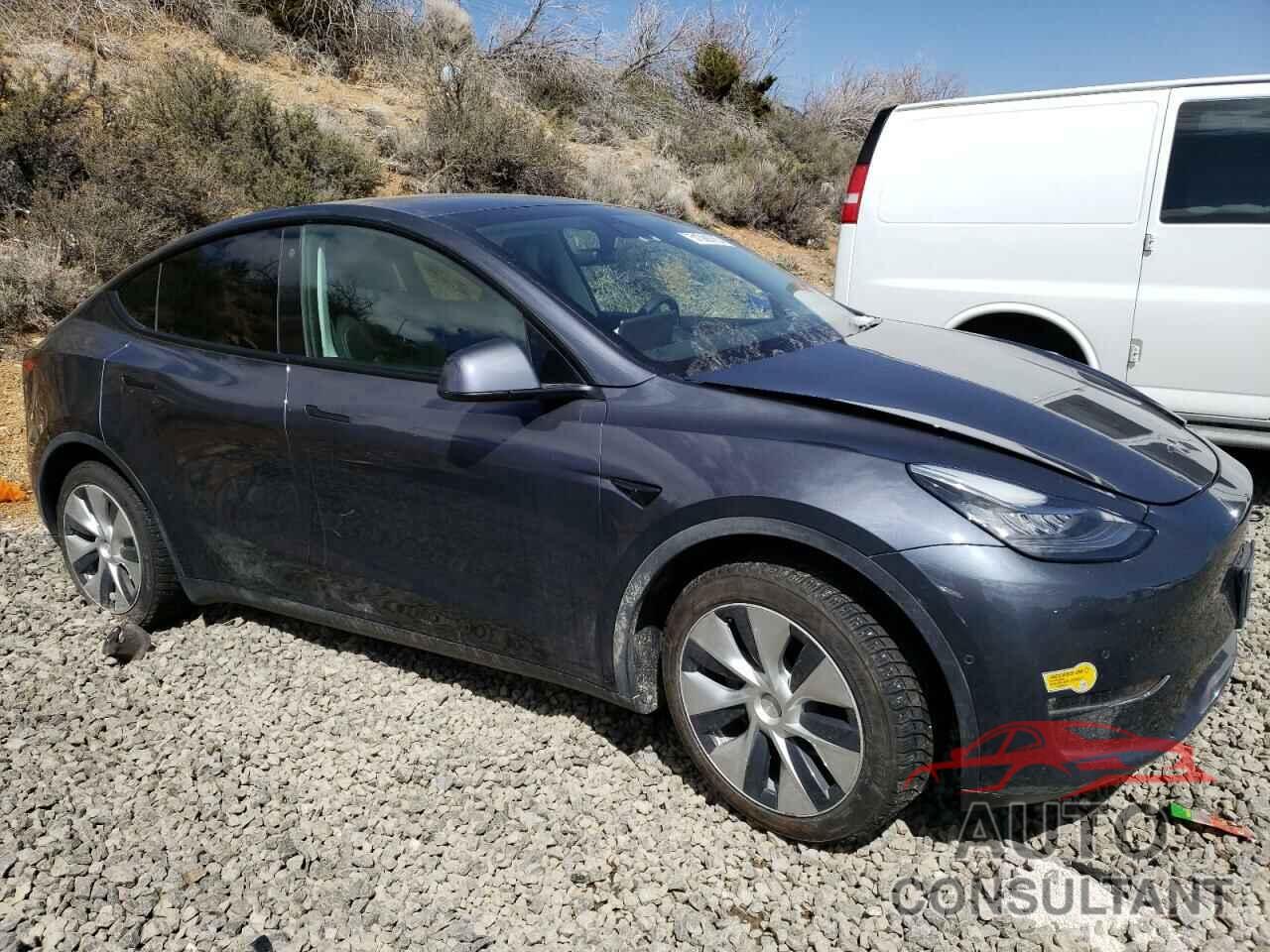TESLA MODEL Y 2022 - 7SAYGDEE8NF323945