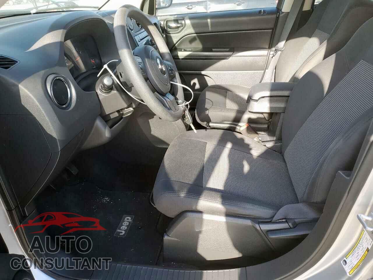 JEEP COMPASS 2012 - 1C4NJCBB5CD631584