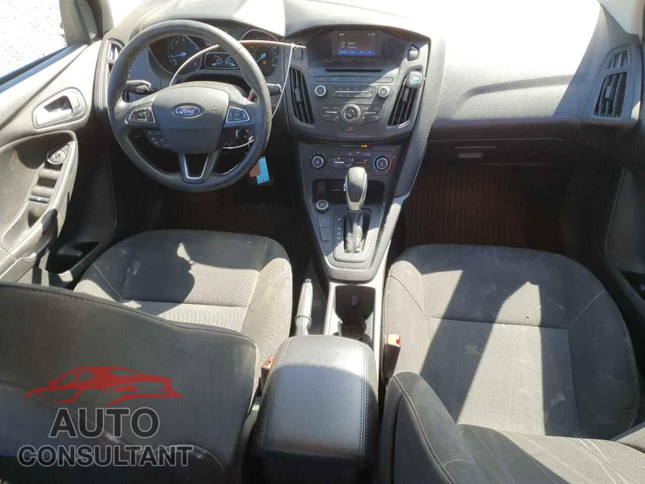 FORD FOCUS 2017 - 1FADP3K23HL283300