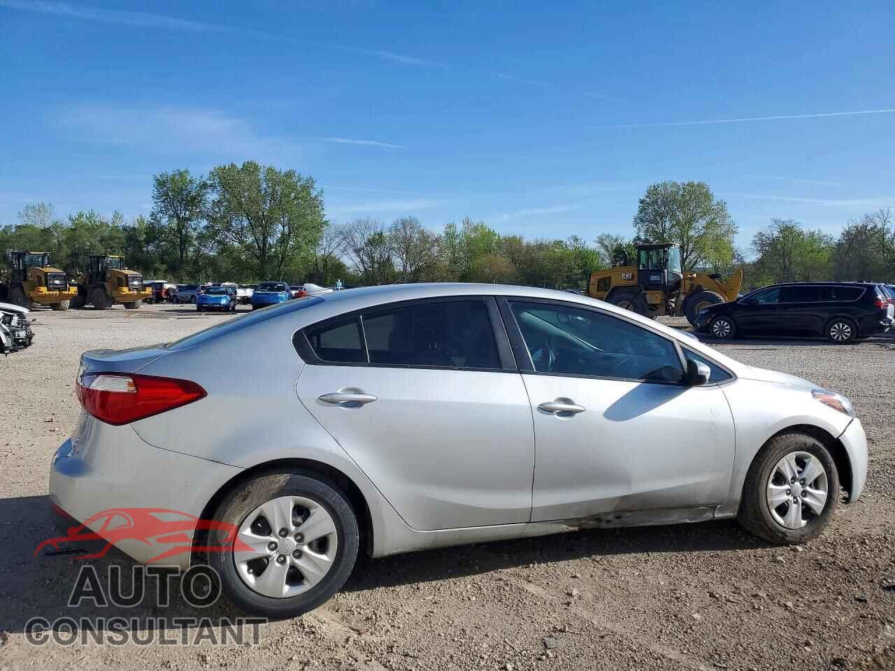 KIA FORTE 2015 - KNAFK4A64F5367328