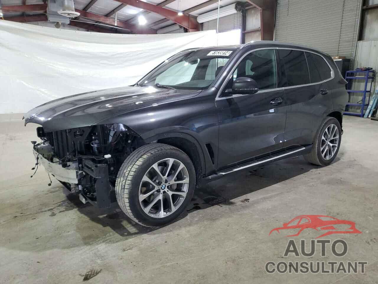 BMW X5 2023 - 5UXCR6C08P9R50290