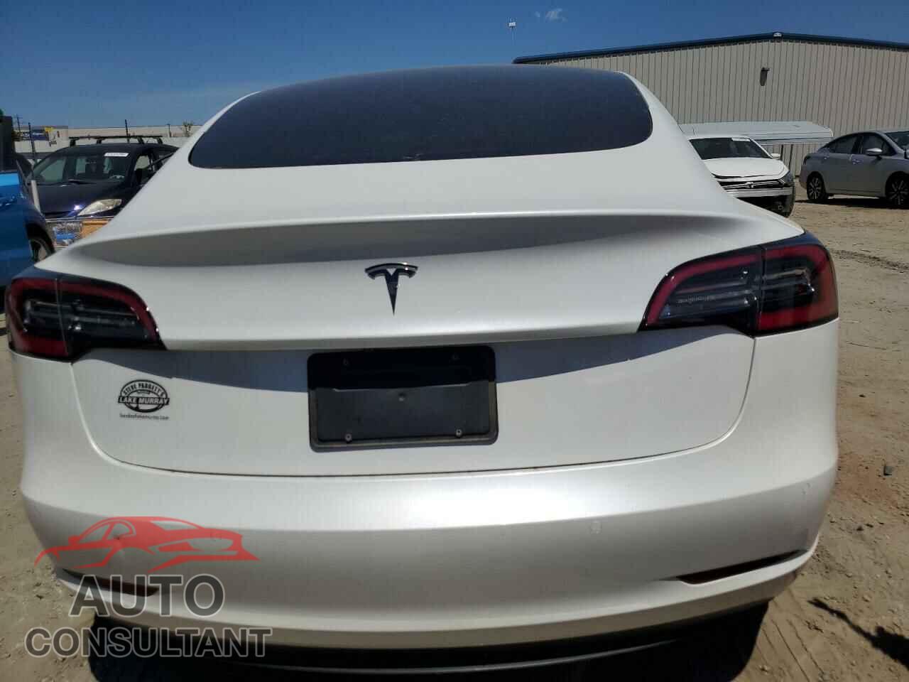 TESLA MODEL 3 2021 - 5YJ3E1EA9MF982995