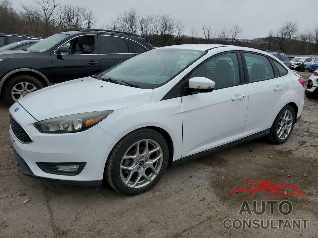 FORD FOCUS 2015 - 1FADP3F27FL269424