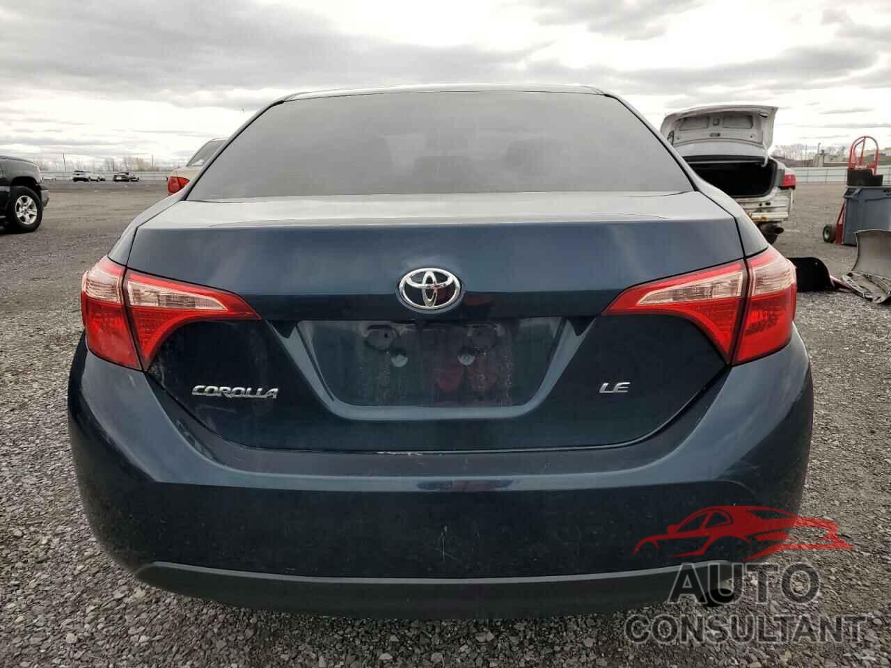TOYOTA COROLLA 2018 - 2T1BURHE2JC101954