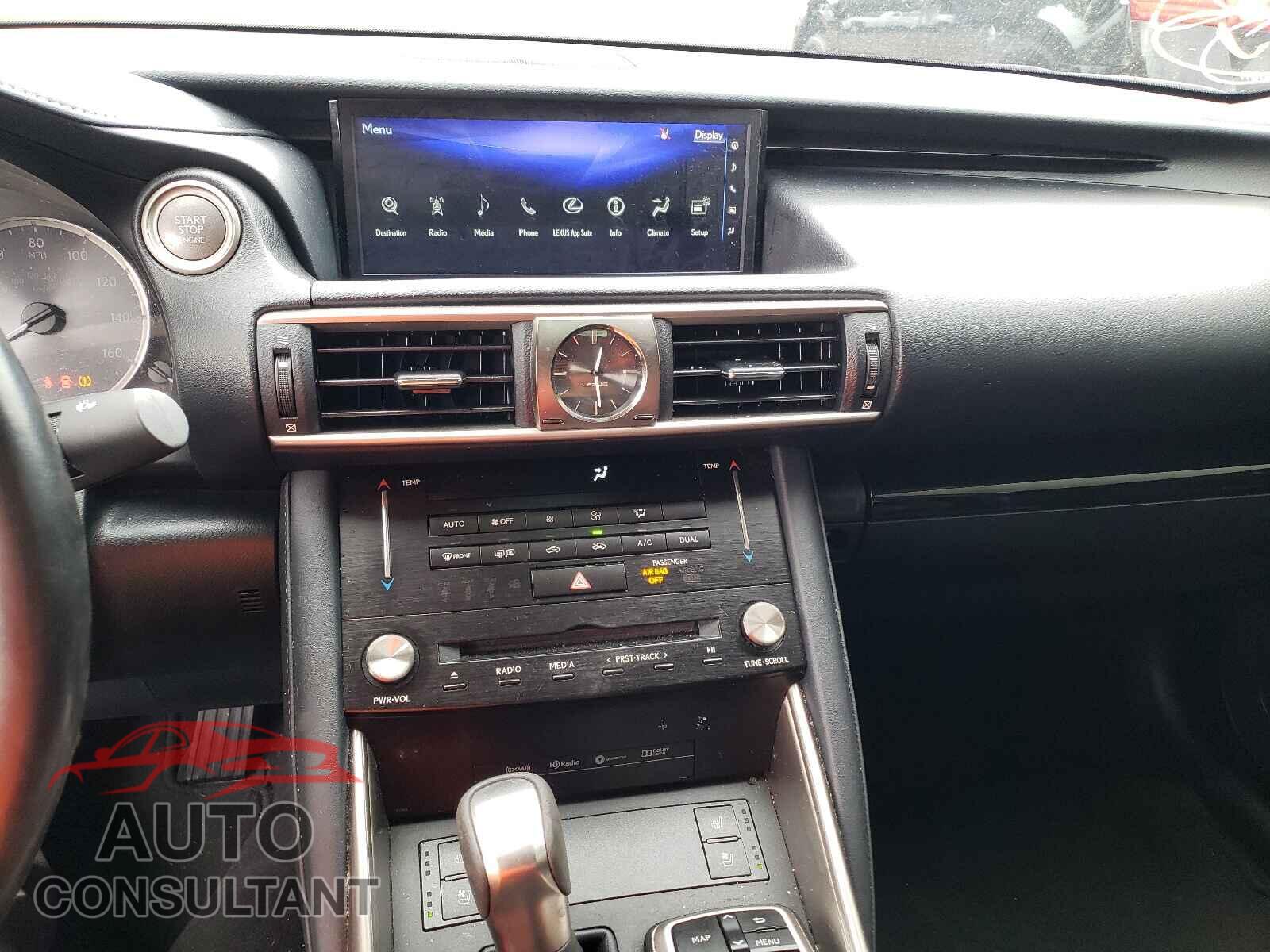 LEXUS IS 2017 - JTHCM1D24H5022437