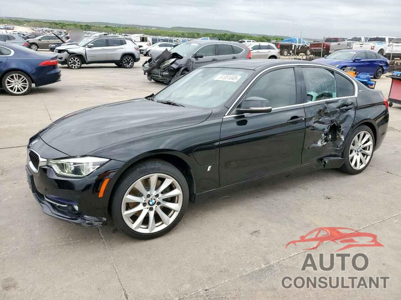 BMW 3 SERIES 2017 - WBA8E1C54HK895345