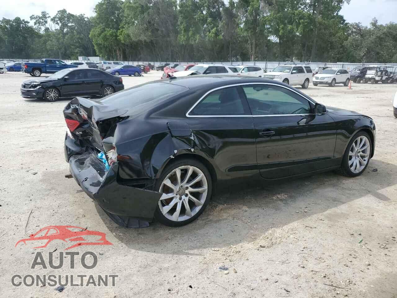 AUDI A5 2013 - WAULFAFR7DA028916