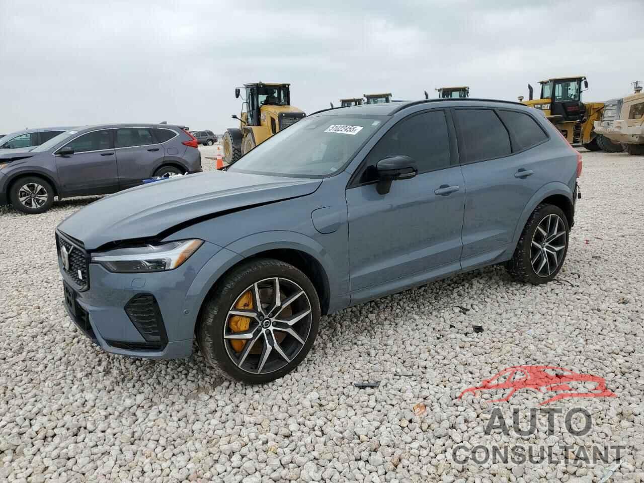 VOLVO XC60 POLES 2024 - YV4H60DP4R1777293