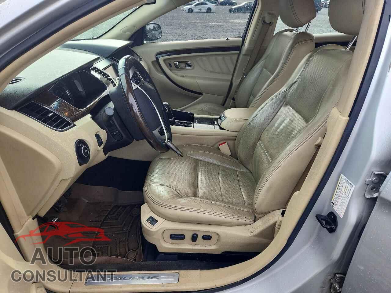 FORD TAURUS 2015 - 1FAHP2F88FG103194