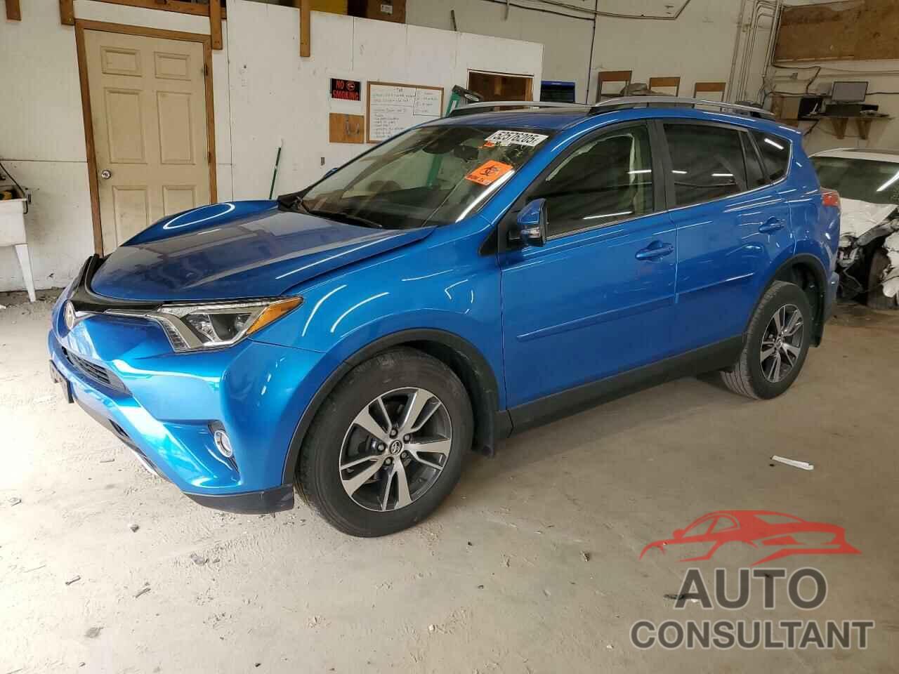 TOYOTA RAV4 2018 - JTMRFREV2JD234746
