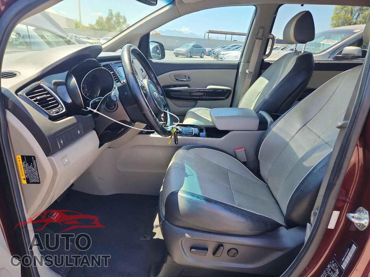KIA SEDONA 2015 - KNDMC5C10F6045536