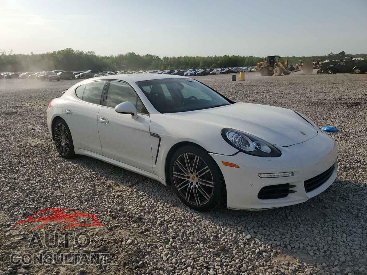 PORSCHE PANAMERA 2015 - WP0AA2A74FL005704