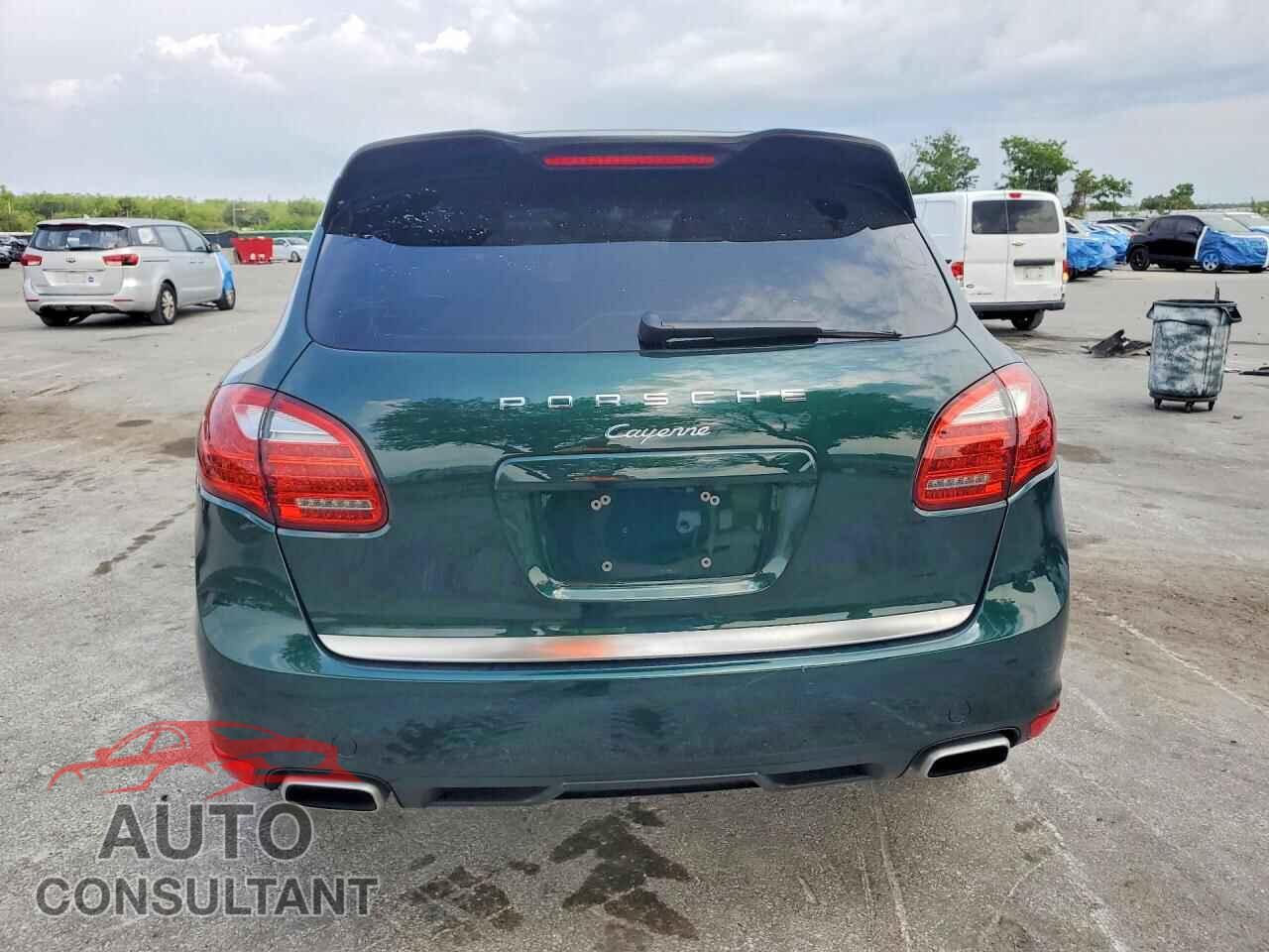 PORSCHE CAYENNE 2013 - WP1AA2A26DLA01895