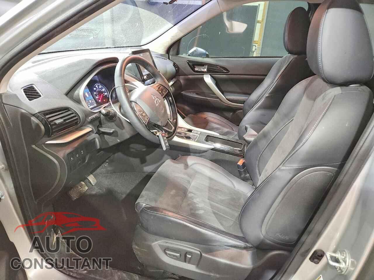 MITSUBISHI ECLIPSE 2025 - JA4ATWAA6SZ017268