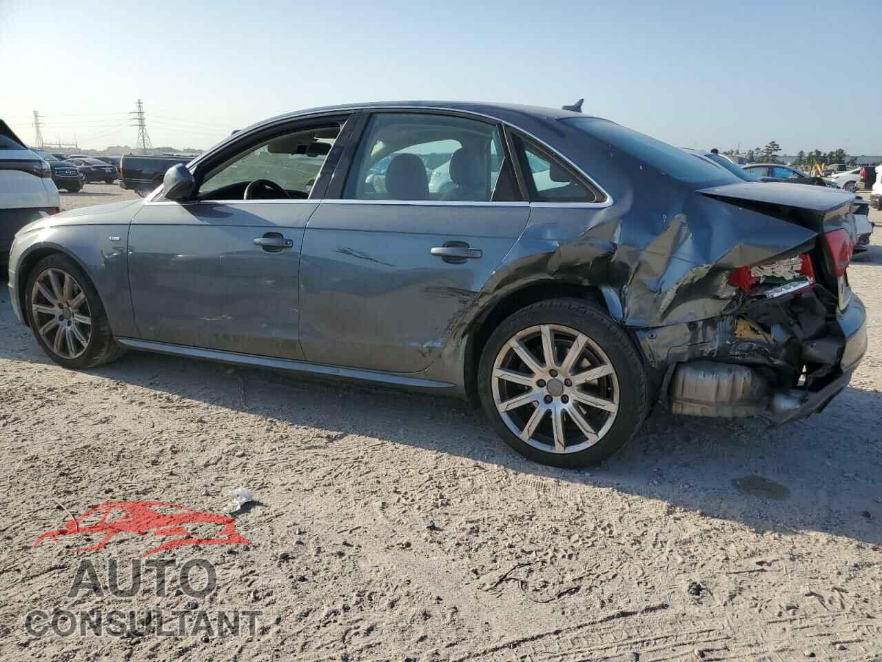 AUDI A4 2012 - WAUFFAFL0CA120571