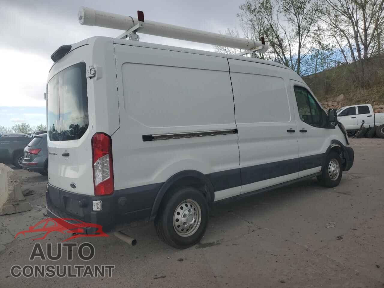 FORD TRANSIT 2020 - 1FTBR2C82LKA09271