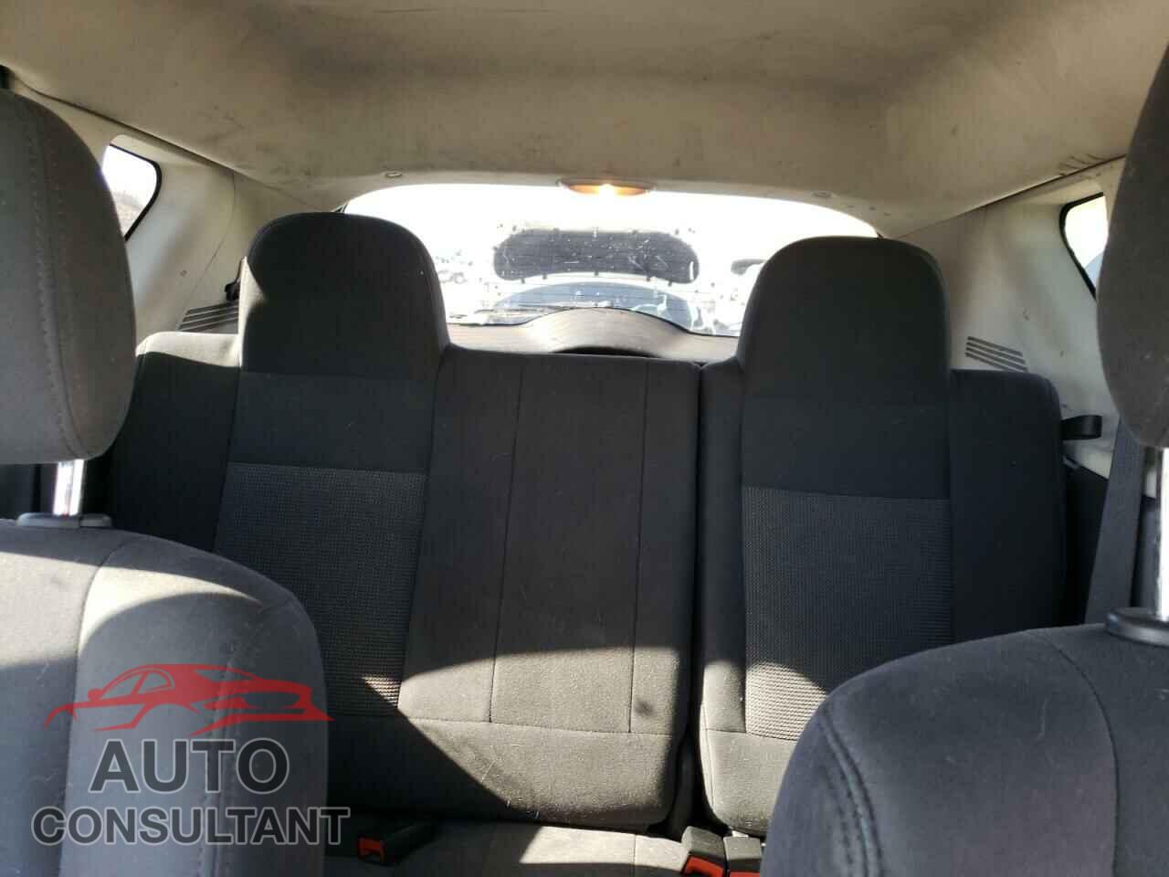 JEEP COMPASS 2015 - 1C4NJDBB2FD240158