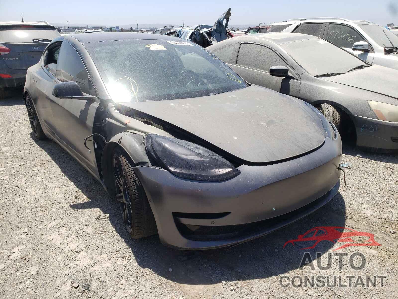 TESLA MODEL 3 2018 - 5YJ3E1EA5JF095227